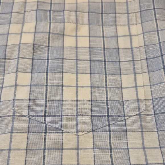 Van Heusen XXL Short Sleeve Blue and White Casual Button Down Shirt - Picture 9 of 13